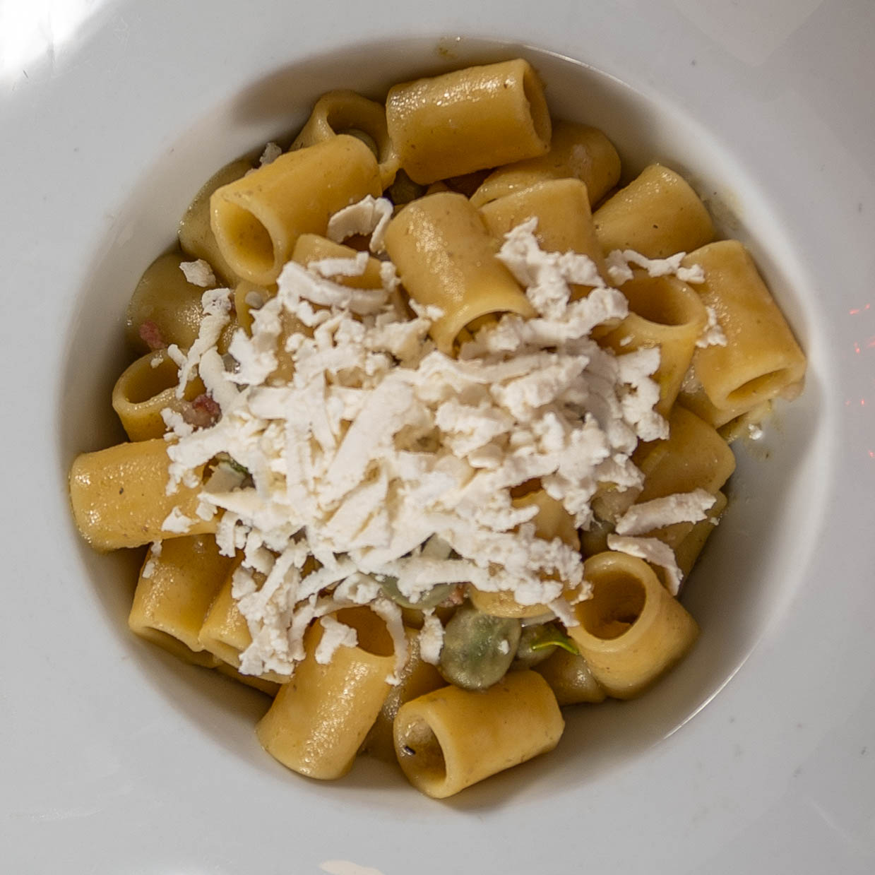 _dsc5874 image _dsc5874 Ricetta deliziosa e semplice: Tubettoni con fave, lardo e ricotta salata dello Chef Antonio Castellano! | Ieri Oggi Domnai